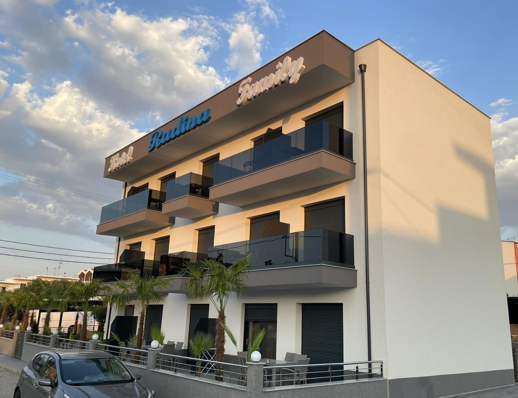 Radina Family Aparthotel Kallithea  Kültér fotó