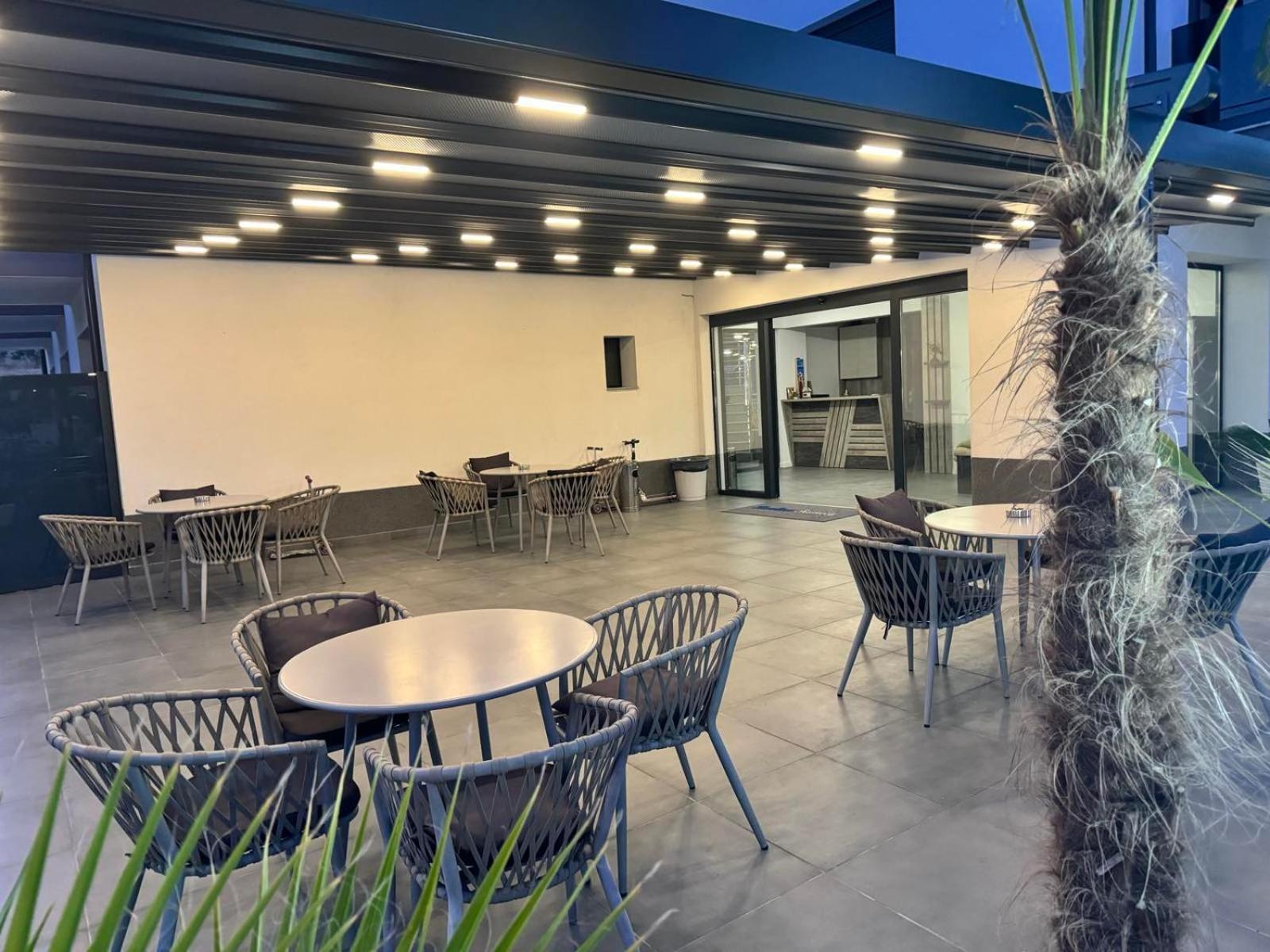Radina Family Aparthotel Kallithea  Kültér fotó